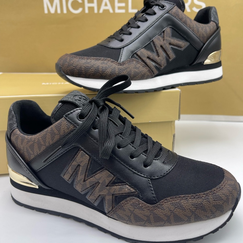 Michael Kors MADDY TRAINER MK SIG SM/MK PATCH
49F1MAFS1B Athletic Sneakers
Brown - Picture 13 of 16